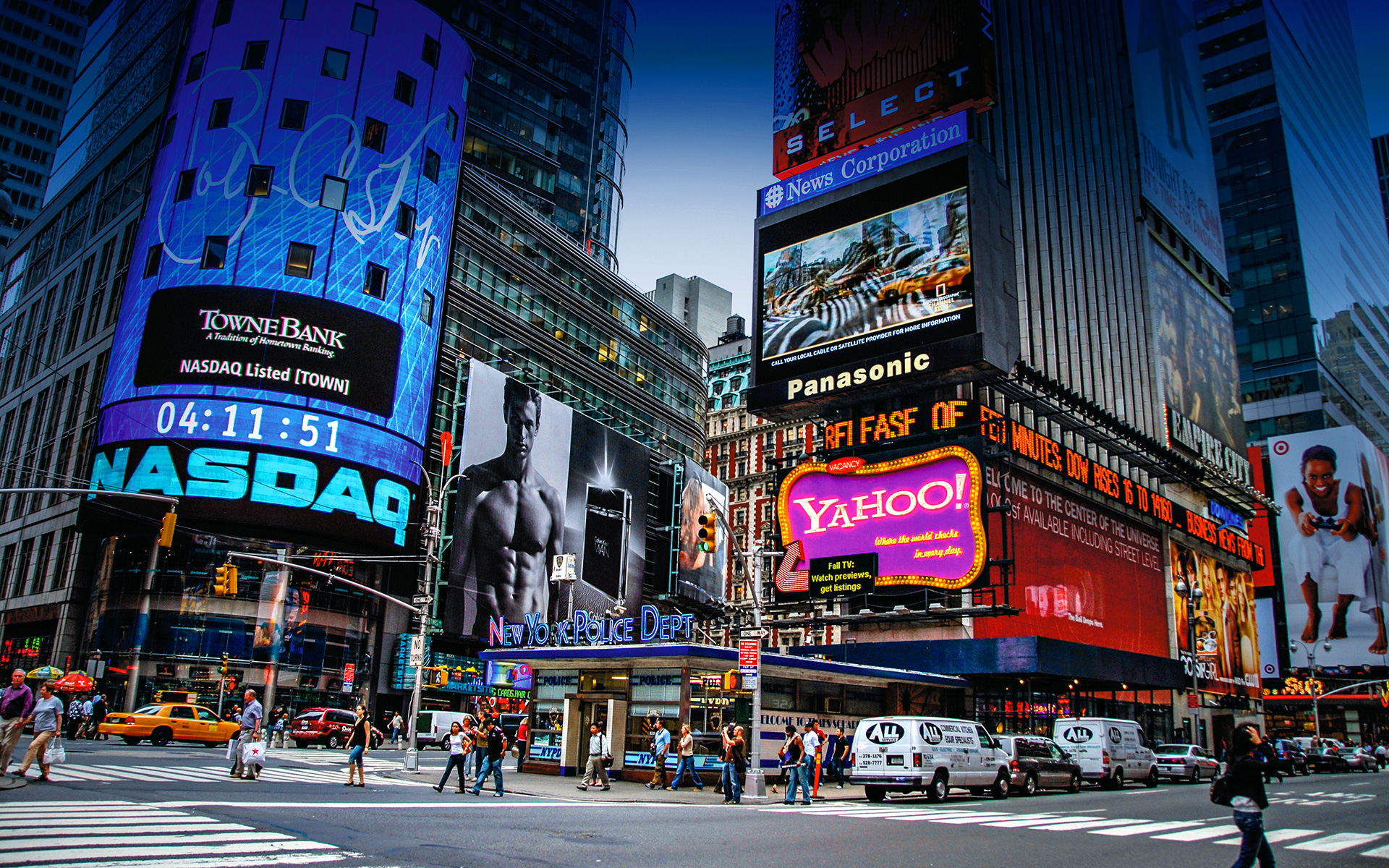 Times Square in New York (Farbraum novaSpace)